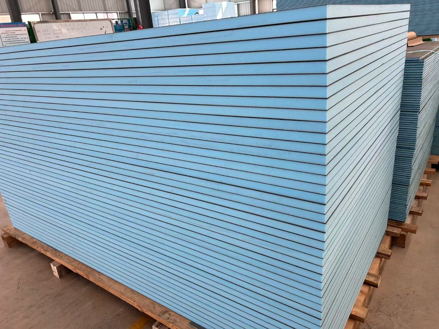 隔潮防水保溫背襯板