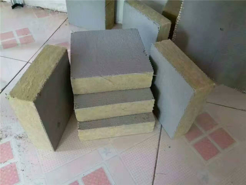 界首生產(chǎn)彩鋼巖棉復合板價格-昊辰巖棉復合板廠家